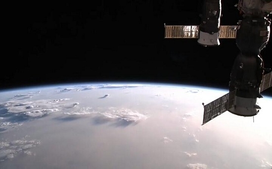 ISS Live Nowİ